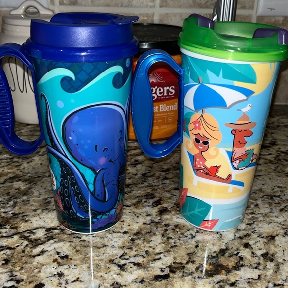 Universal Studios Cabana Bay Loews Sapphire Falls Resort Refillable Mug Set - Picture 4 of 10